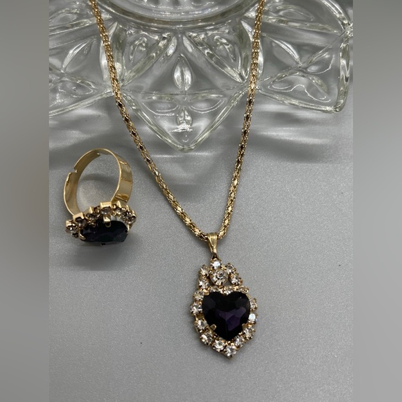 Black crystal rhinestone hearts 4 pc set gold necklace earrings ring set - Picture 4 of 6